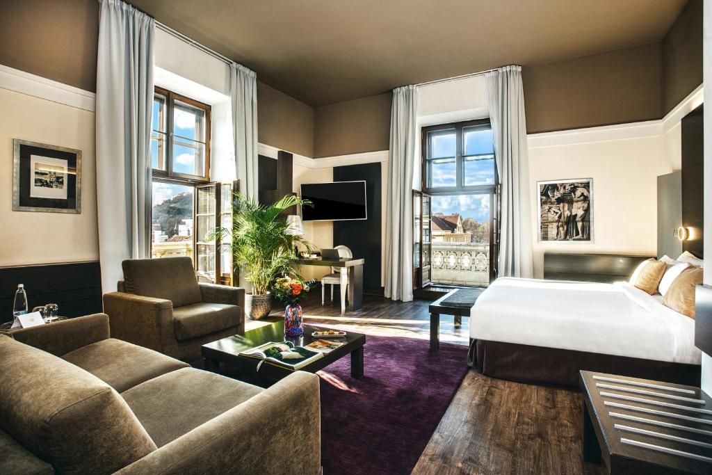 Grand Palace Brno - Small Luxury Hotels of the World - 19