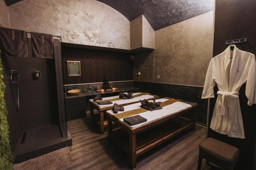 Grand Palace Brno - Small Luxury Hotels of the World - 28