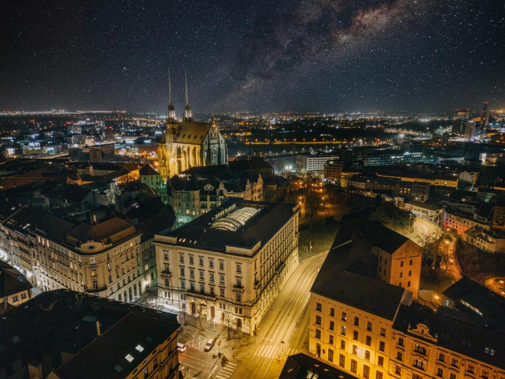 Grand Palace Brno - Small Luxury Hotels of the World - 41