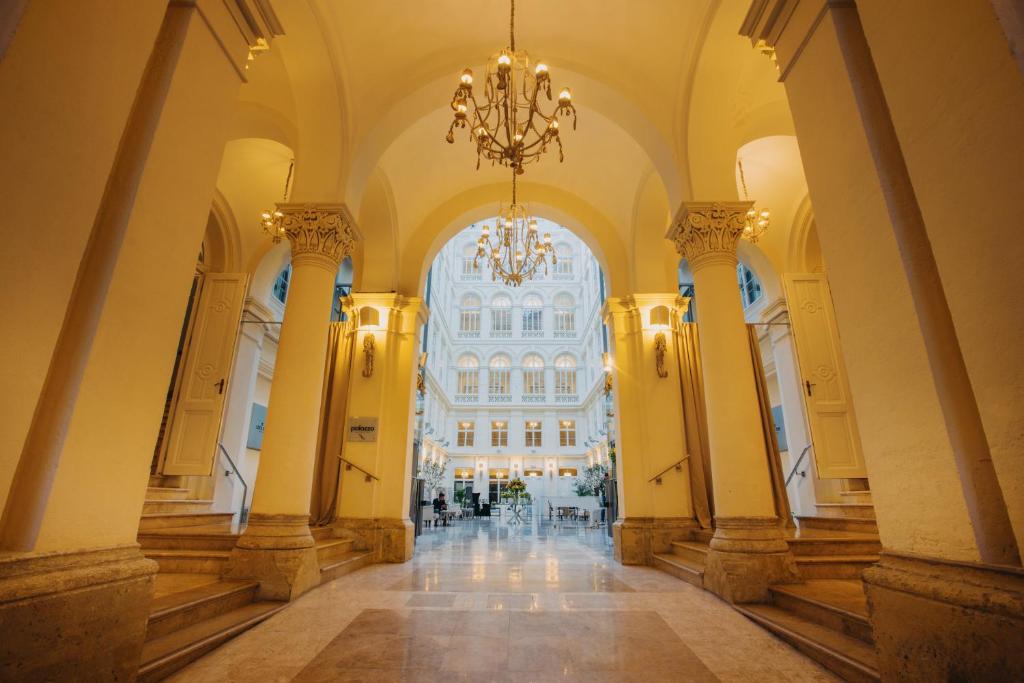 Grand Palace Brno - Small Luxury Hotels of the World - 44