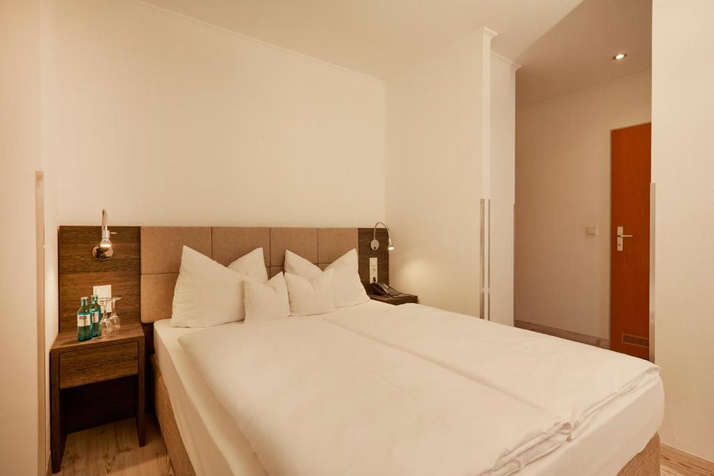 H+ Hotel Nürnberg - 27