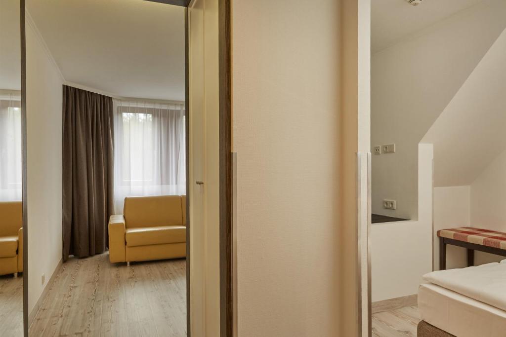 H+ Hotel Nürnberg - 11