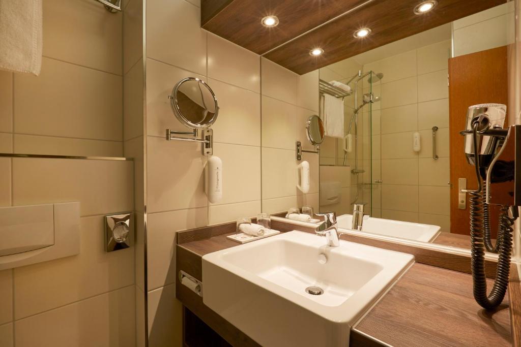 H+ Hotel Nürnberg - 8