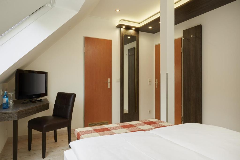 H+ Hotel Nürnberg - 14