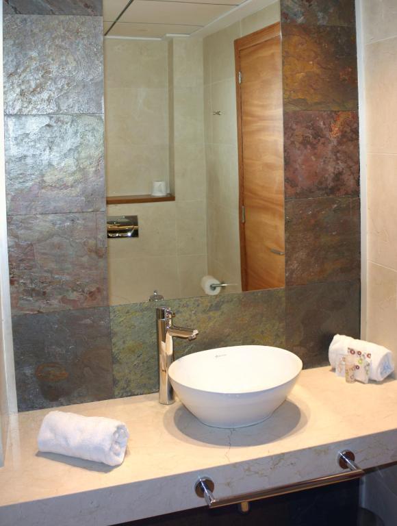 El Plantío Golf Resort - 36