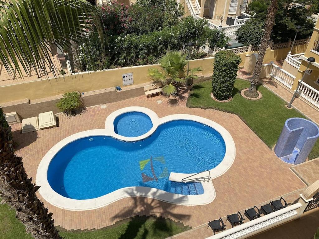 Top Floor spacious apartment with roof terrace - 34