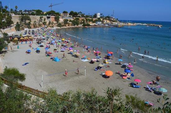 Top Floor spacious apartment with roof terrace - 41