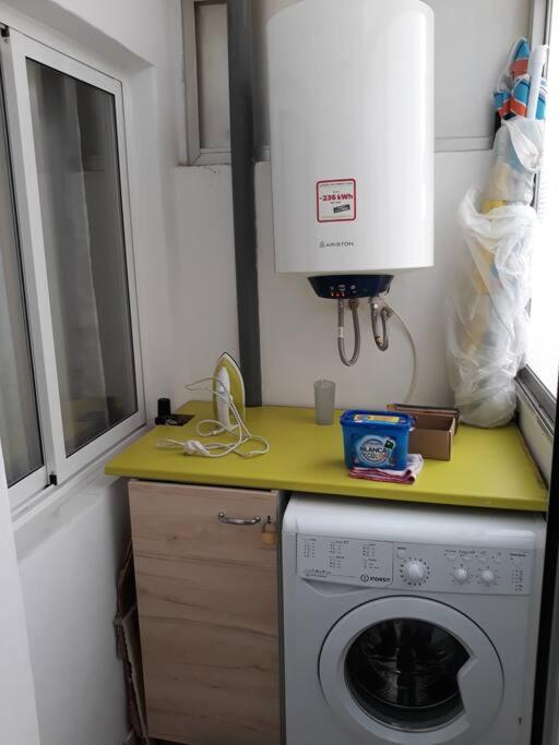 Piso por la Plaza Sol con WiFi - 8