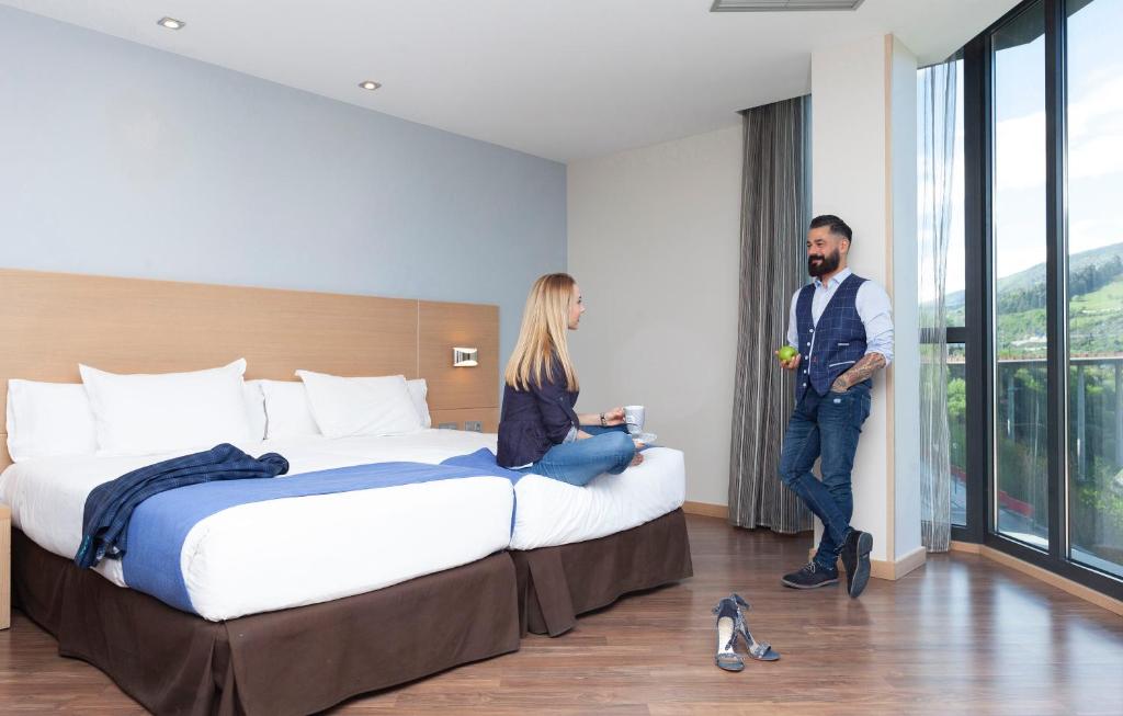 Spirit Hotel Gran Bilbao - 36