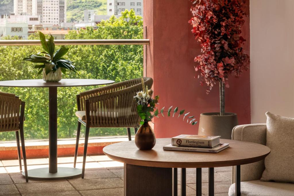 Hotel Meliá Bilbao - 8