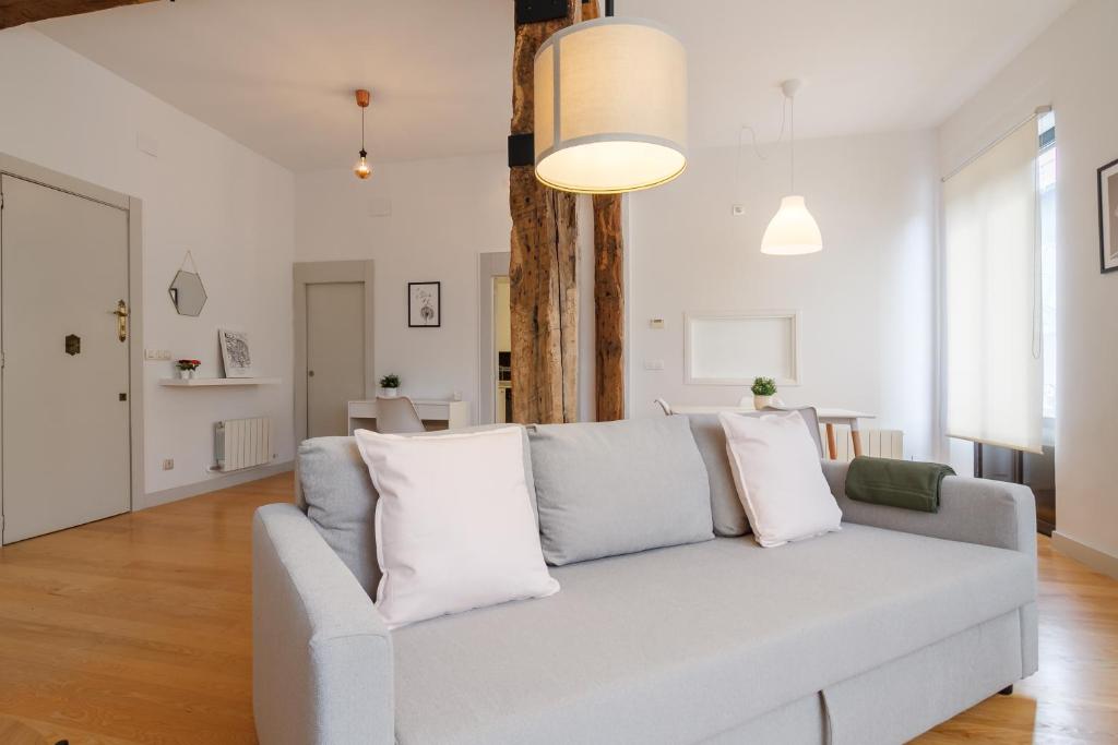 Muy Luminoso a 5 min del centro de Bilbao - 2