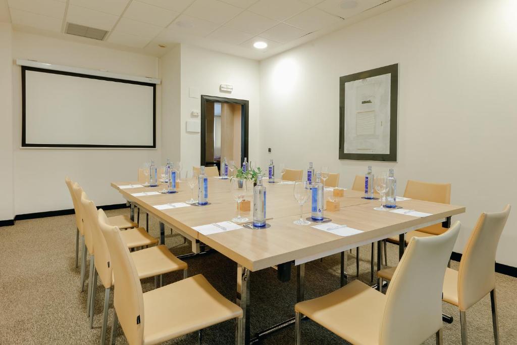 Abba Euskalduna Hotel - 38