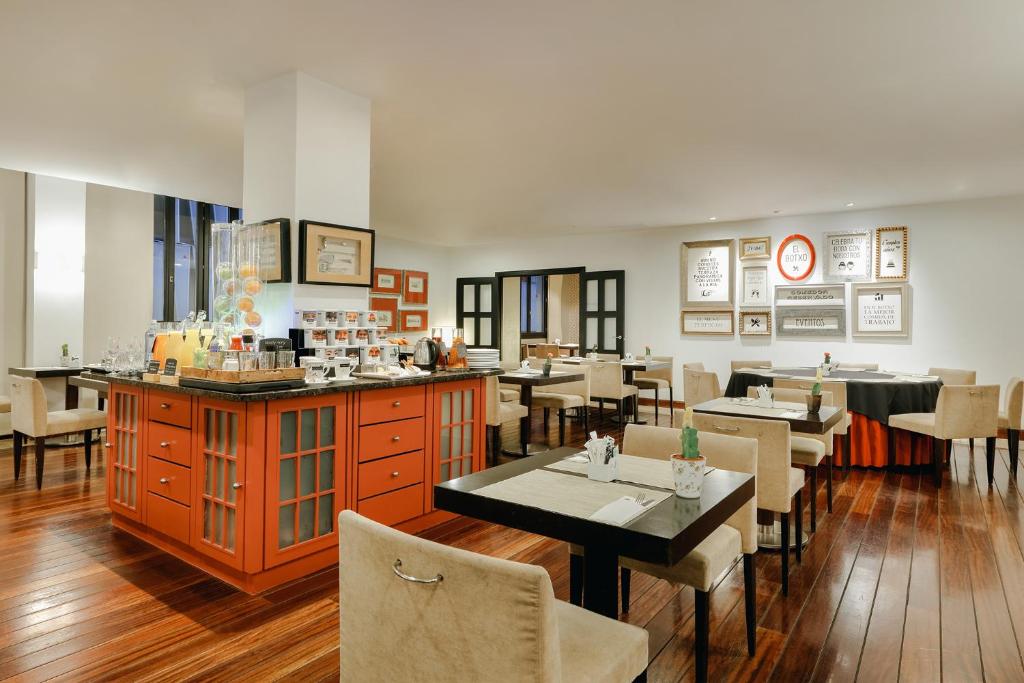 Abba Euskalduna Hotel - 10