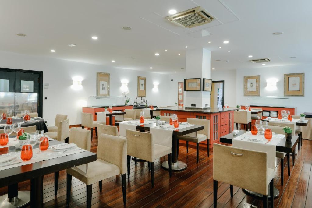 Abba Euskalduna Hotel - 34