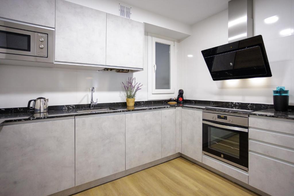 VT Mandoia by Bilbaohost - 14