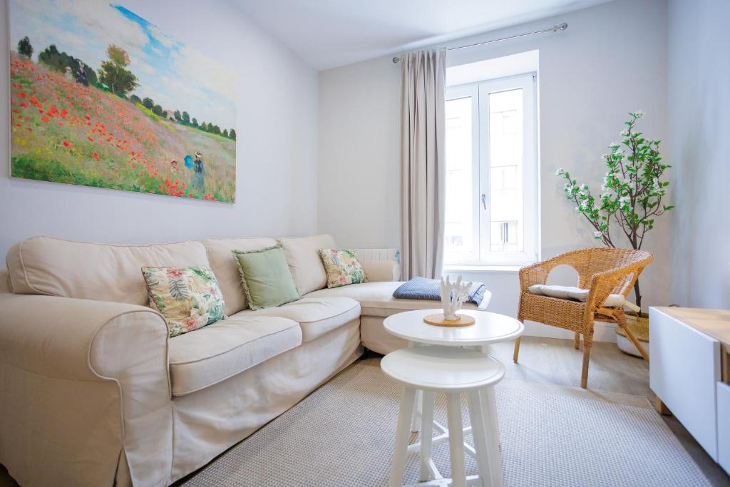 VT Mandoia by Bilbaohost - 23