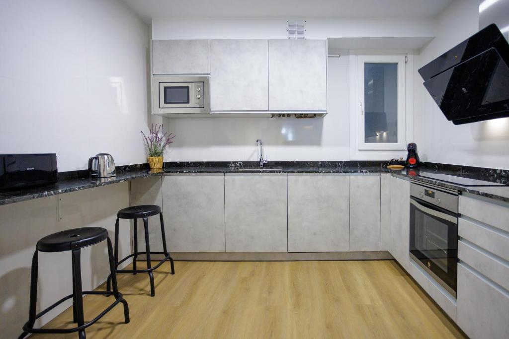 VT Mandoia by Bilbaohost - 22