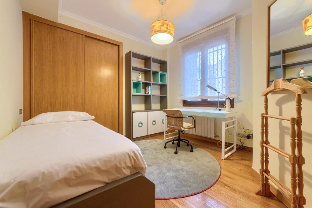 Encanto y Confort en Calle Epalza - Tu Familia en el Corazón de Bilbao - 15