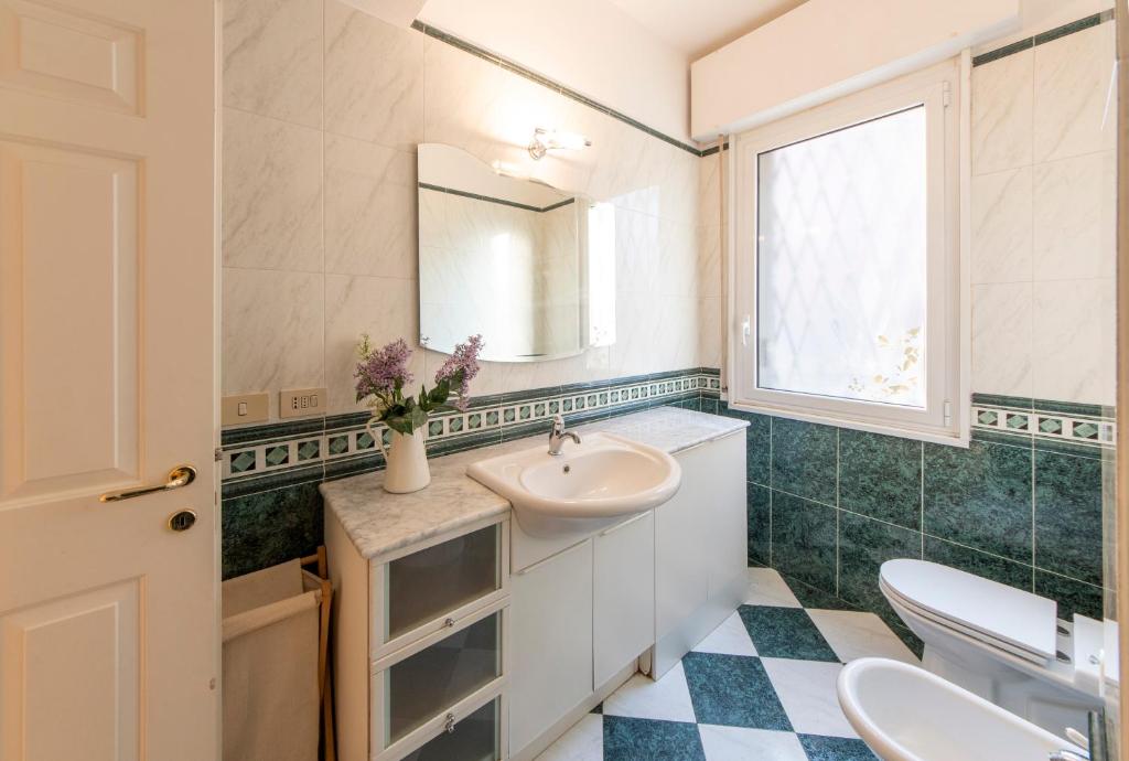 HouSmart Treves 2 - 8