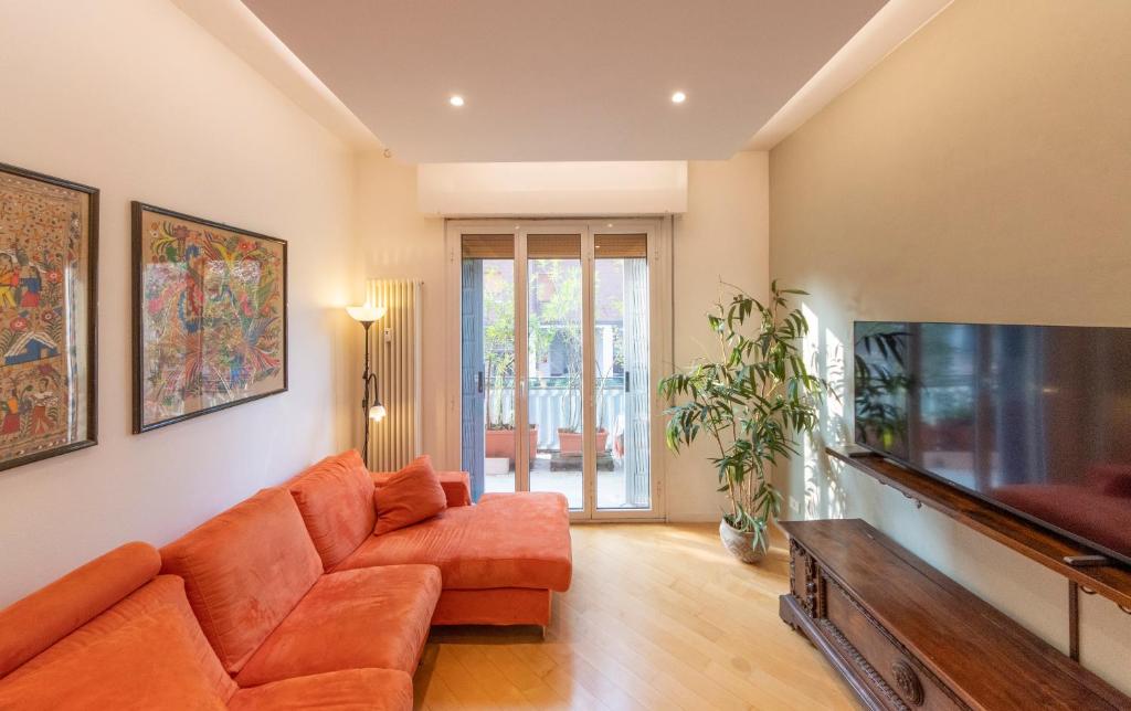 HouSmart Treves 2 - 28