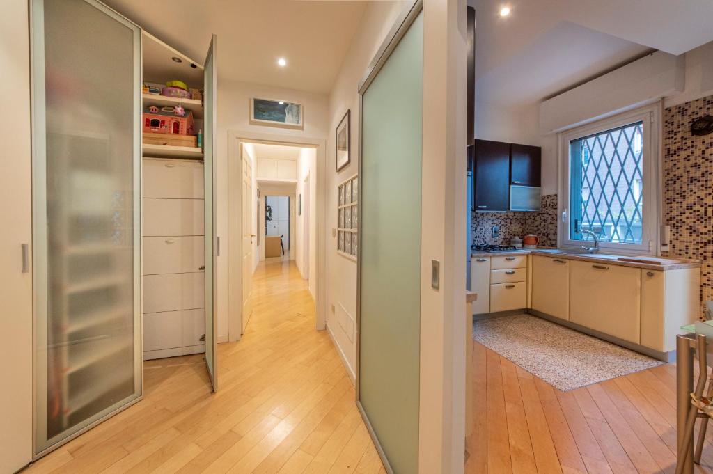 HouSmart Treves 2 - 18