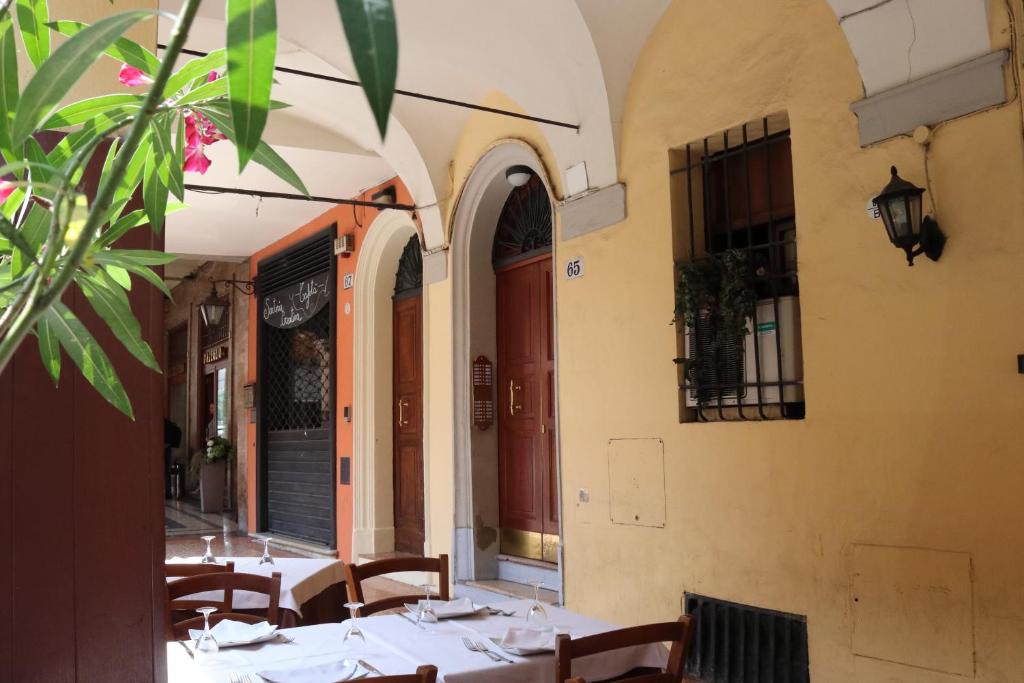 Lovely Studio D'Azeglio by Studio Vita - 6