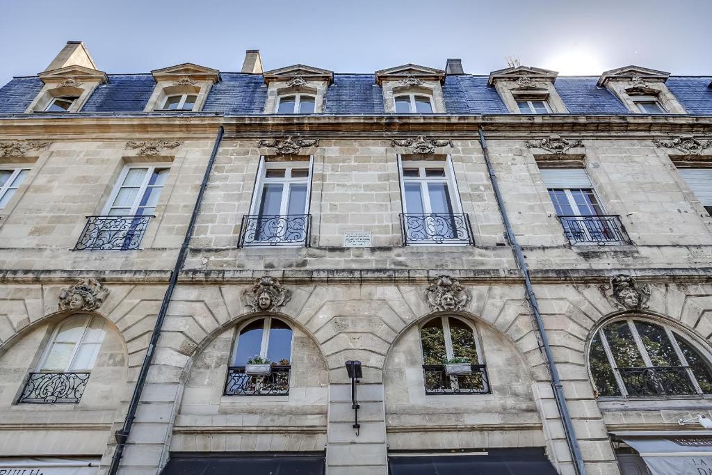 Maison Ingwë - Place Gambetta - 7