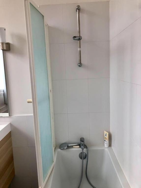 Fantastic 3-Room apartment heart of les Chartrons - Bordeaux - 30