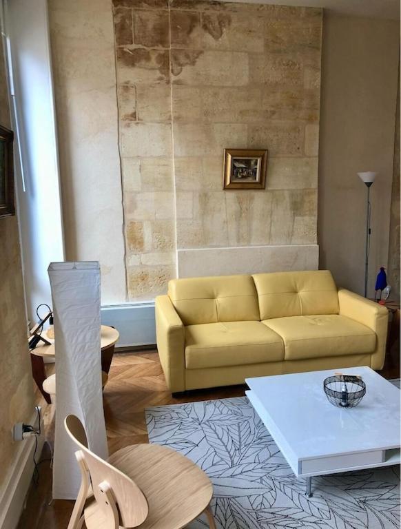 Fantastic 3-Room apartment heart of les Chartrons - Bordeaux - 10