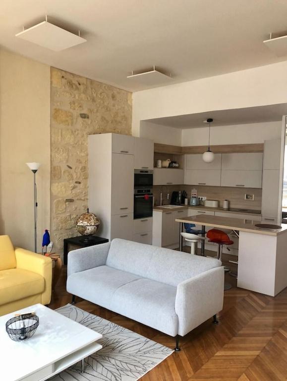 Fantastic 3-Room apartment heart of les Chartrons - Bordeaux - 3