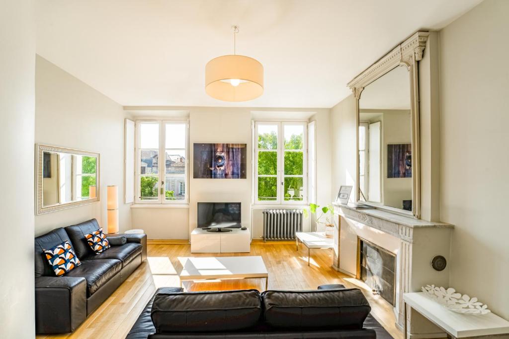 Appartement T3 de Prestige proche du Jardin Public de Bordeaux - 18