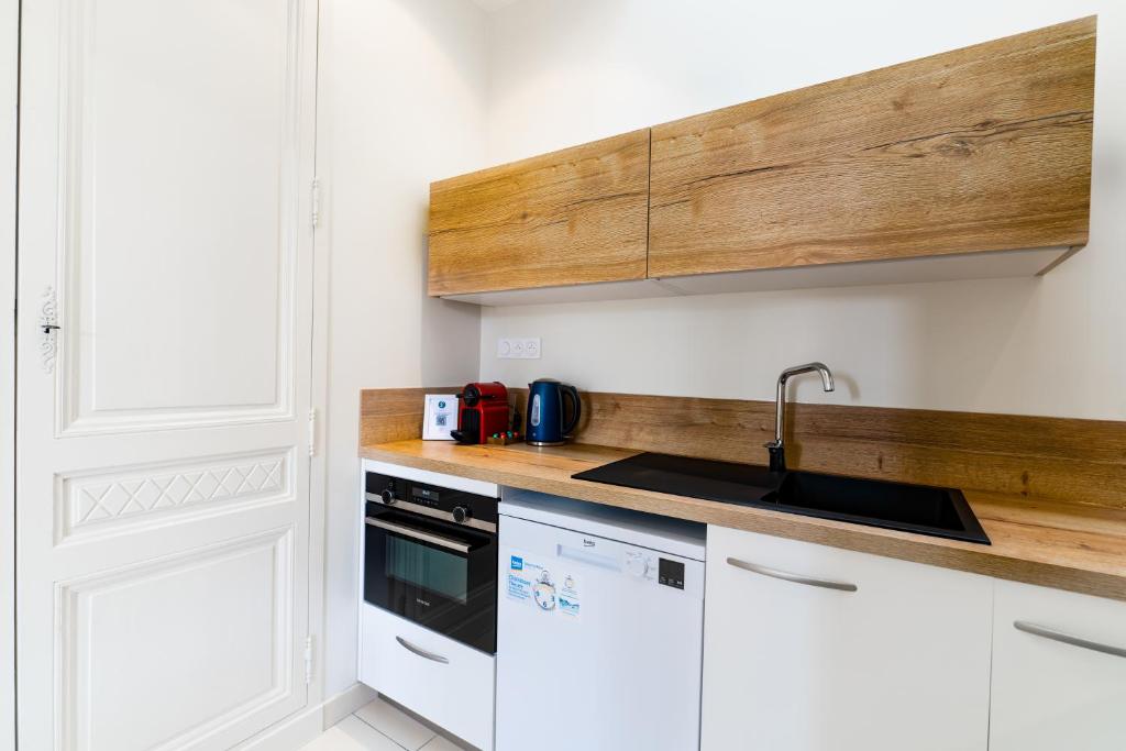 Appartement T3 de Prestige proche du Jardin Public de Bordeaux - 20