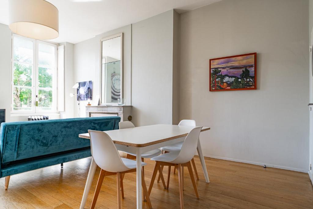 Appartement T3 de Prestige proche du Jardin Public de Bordeaux - 11