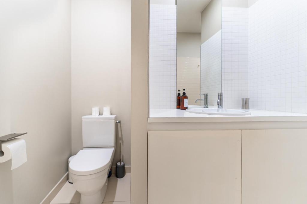 Appartement T3 de Prestige proche du Jardin Public de Bordeaux - 23