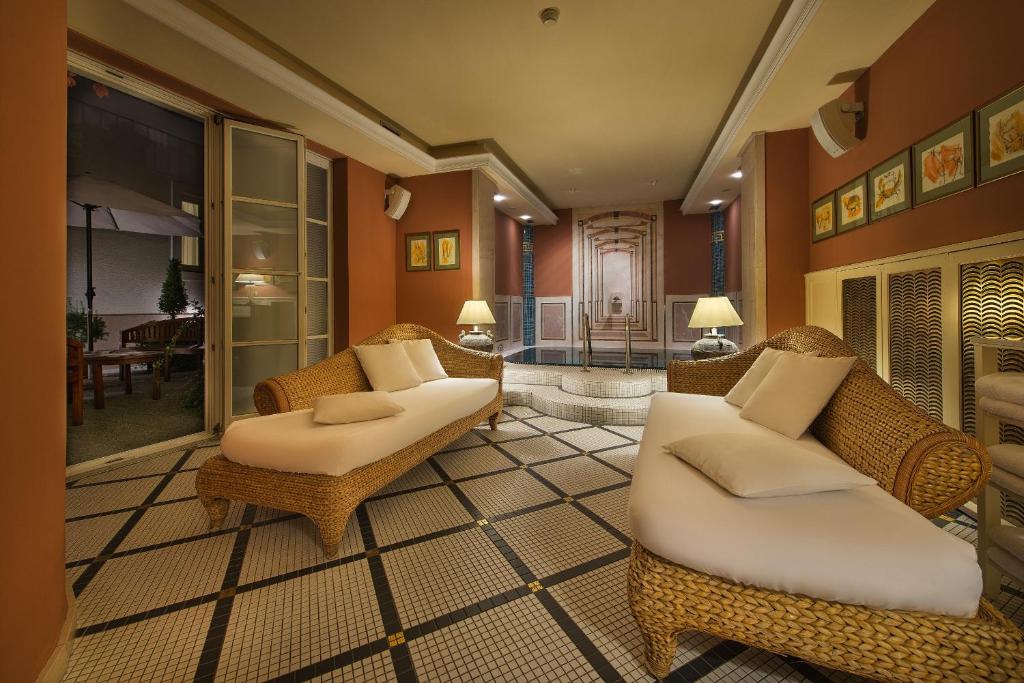 Marrol's Boutique Hotel - 31