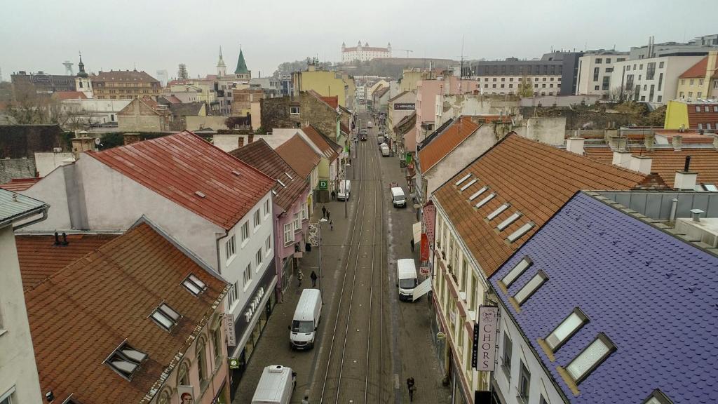 CHORS like a hotel - Capsule & NFT Boutique Hostel Bratislava - City Center - 37