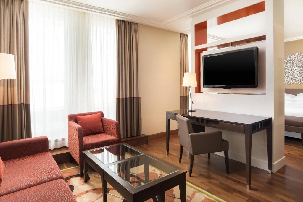 Sheraton Bratislava Hotel - 10