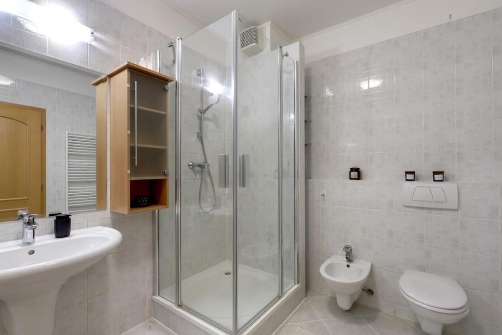 3min2centre - 2 BR, garage, view - 11