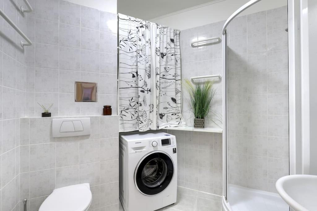 3min2centre - 2 BR, garage, view - 3