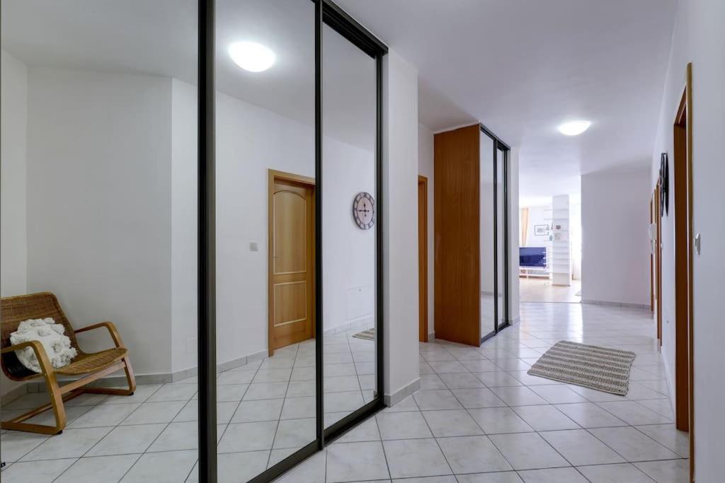 3min2centre - 2 BR, garage, view - 10