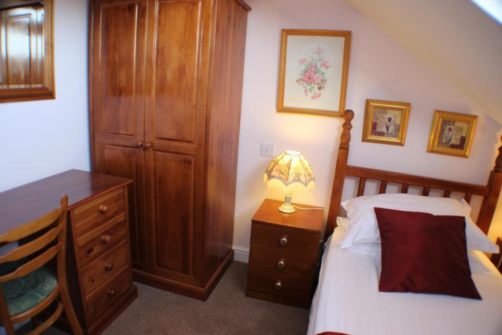 Filton Guest House - 34