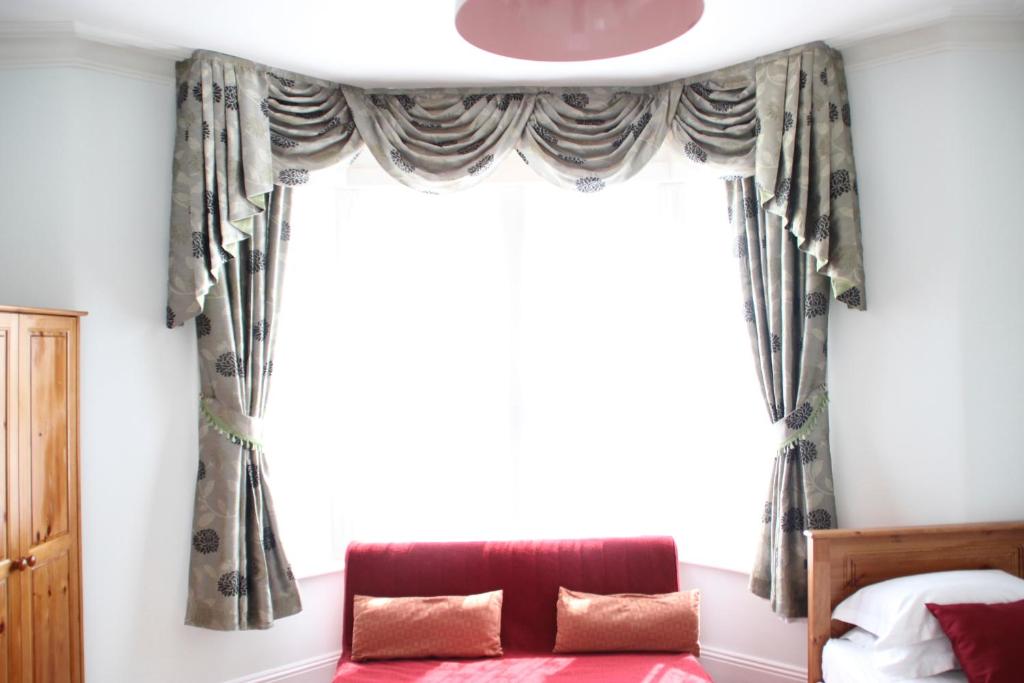 Filton Guest House - 11