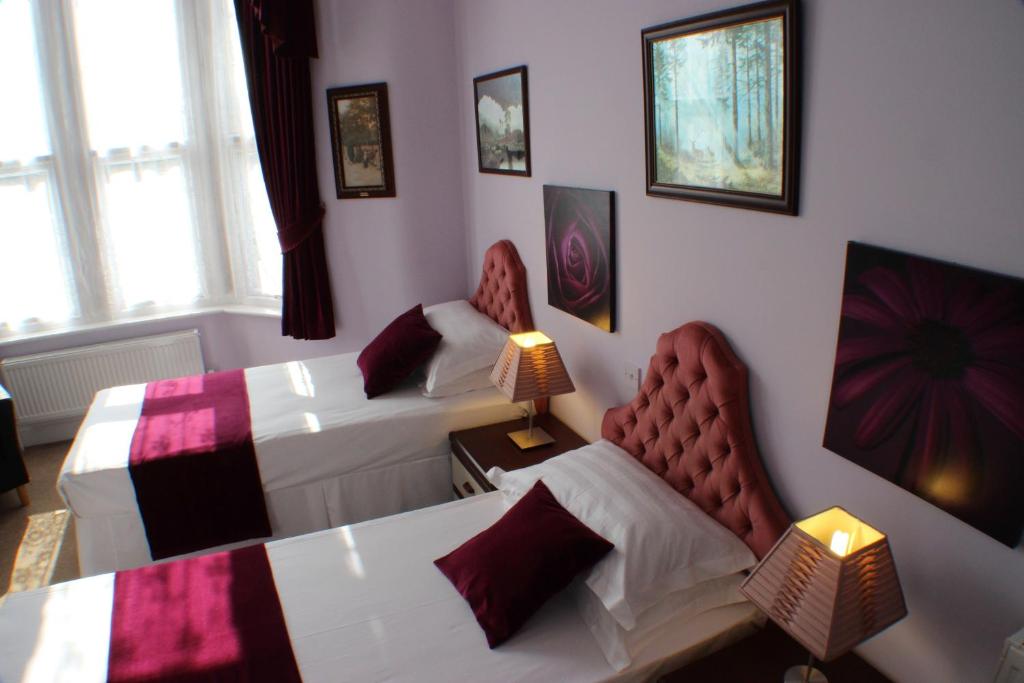 Filton Guest House - 27