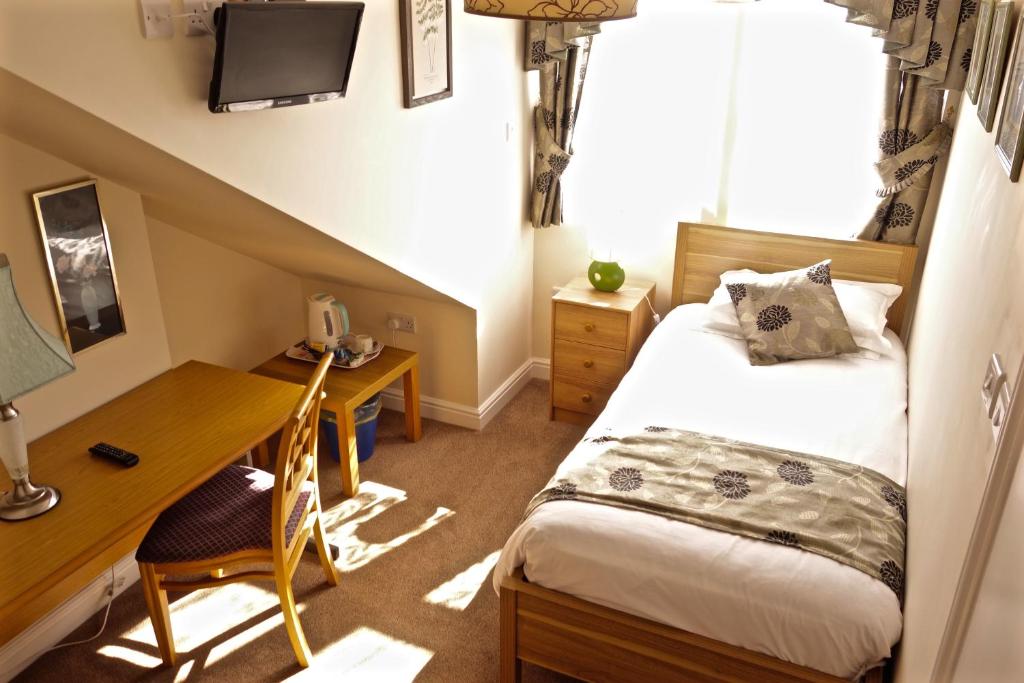 Filton Guest House - 39