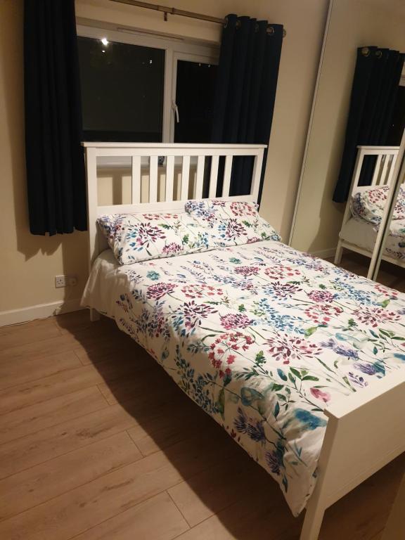 Luxurious Dingle Corner - 29