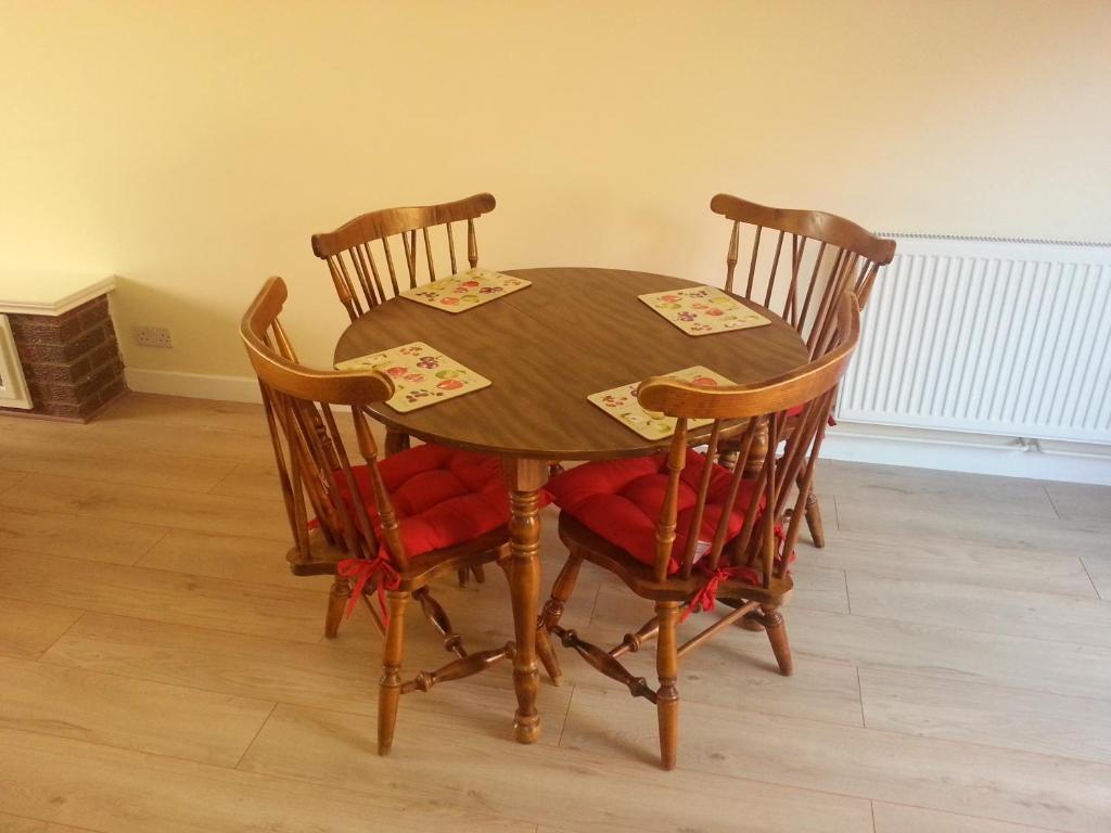 Luxurious Dingle Corner - 22