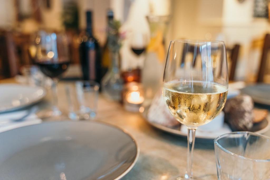 The Bear & Swan - 23