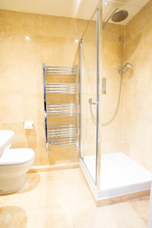 The Bear & Swan - 19