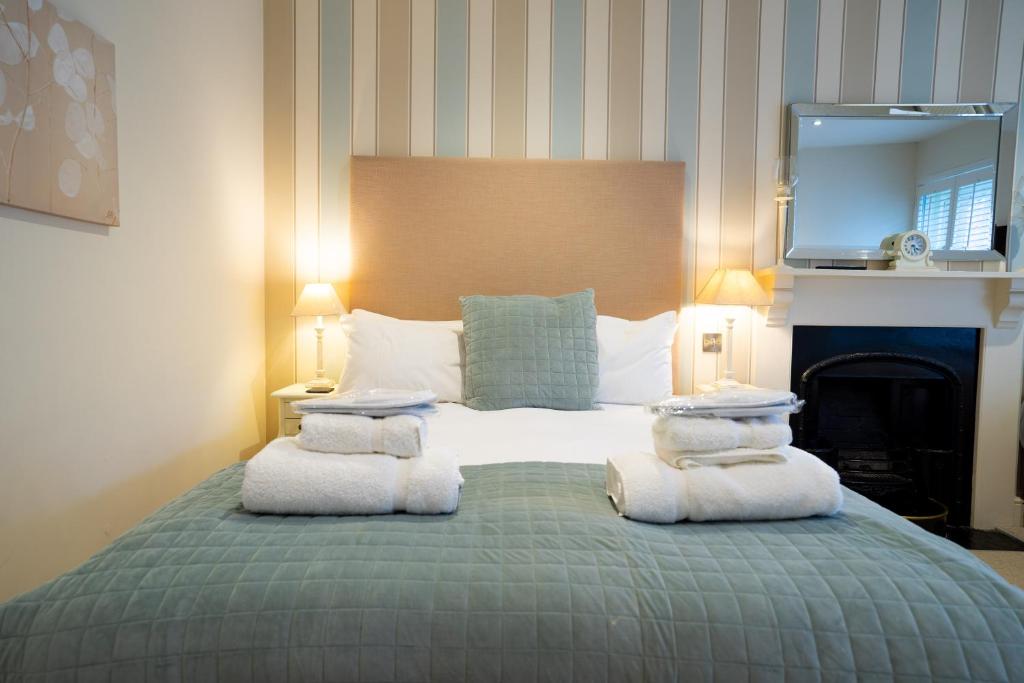 The Bear & Swan - 14