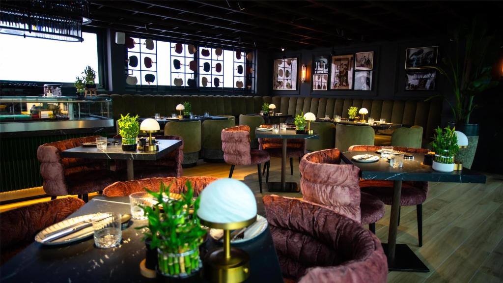 Radisson Collection Hotel, Basilica Budapest - 42